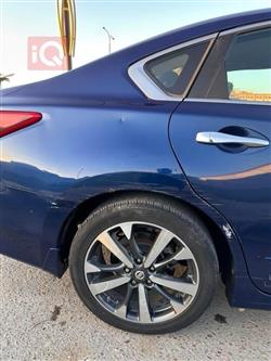 نيسان ألتيما